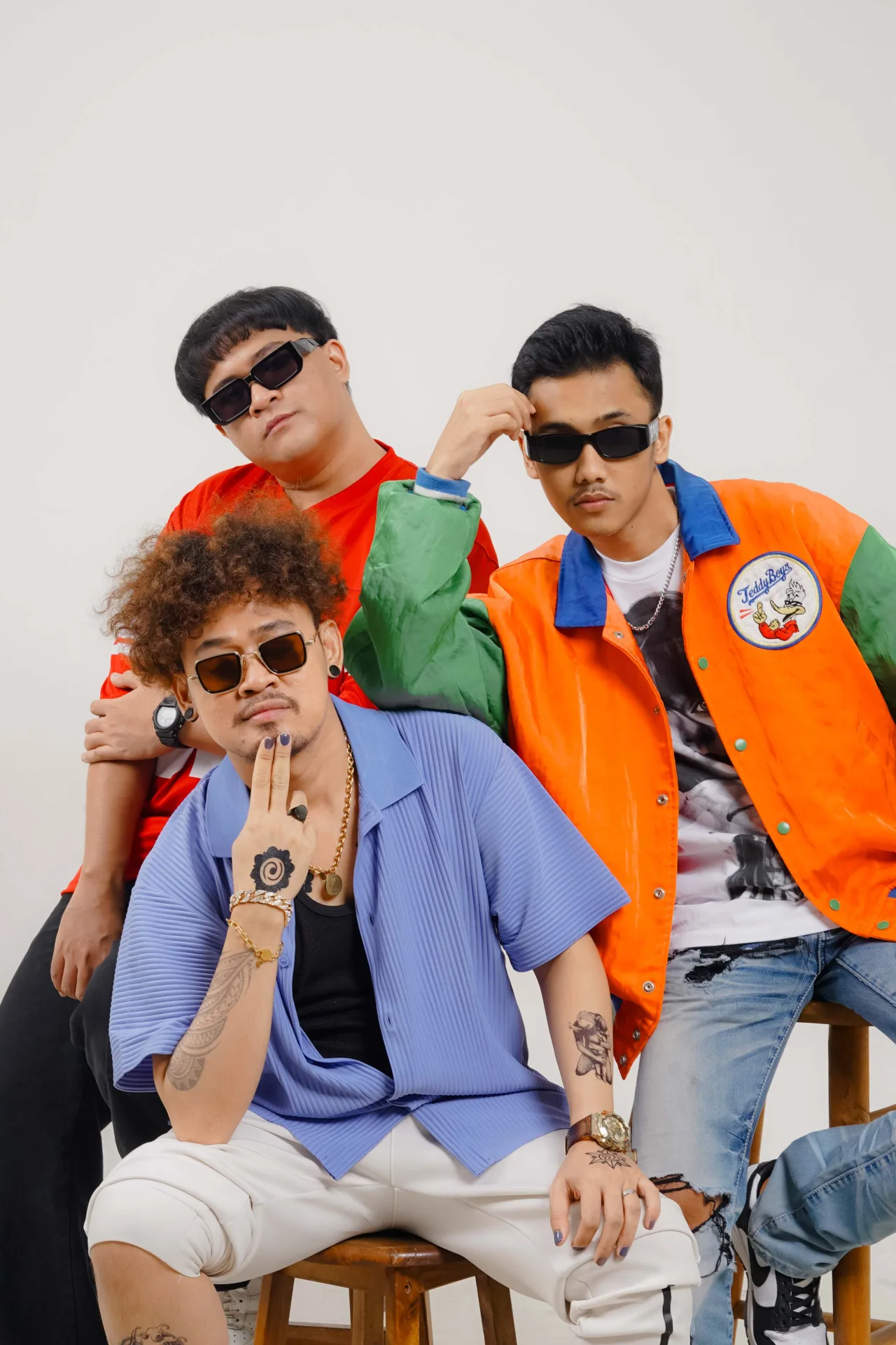 Contoh hasil foto group di Vibesroom Studio