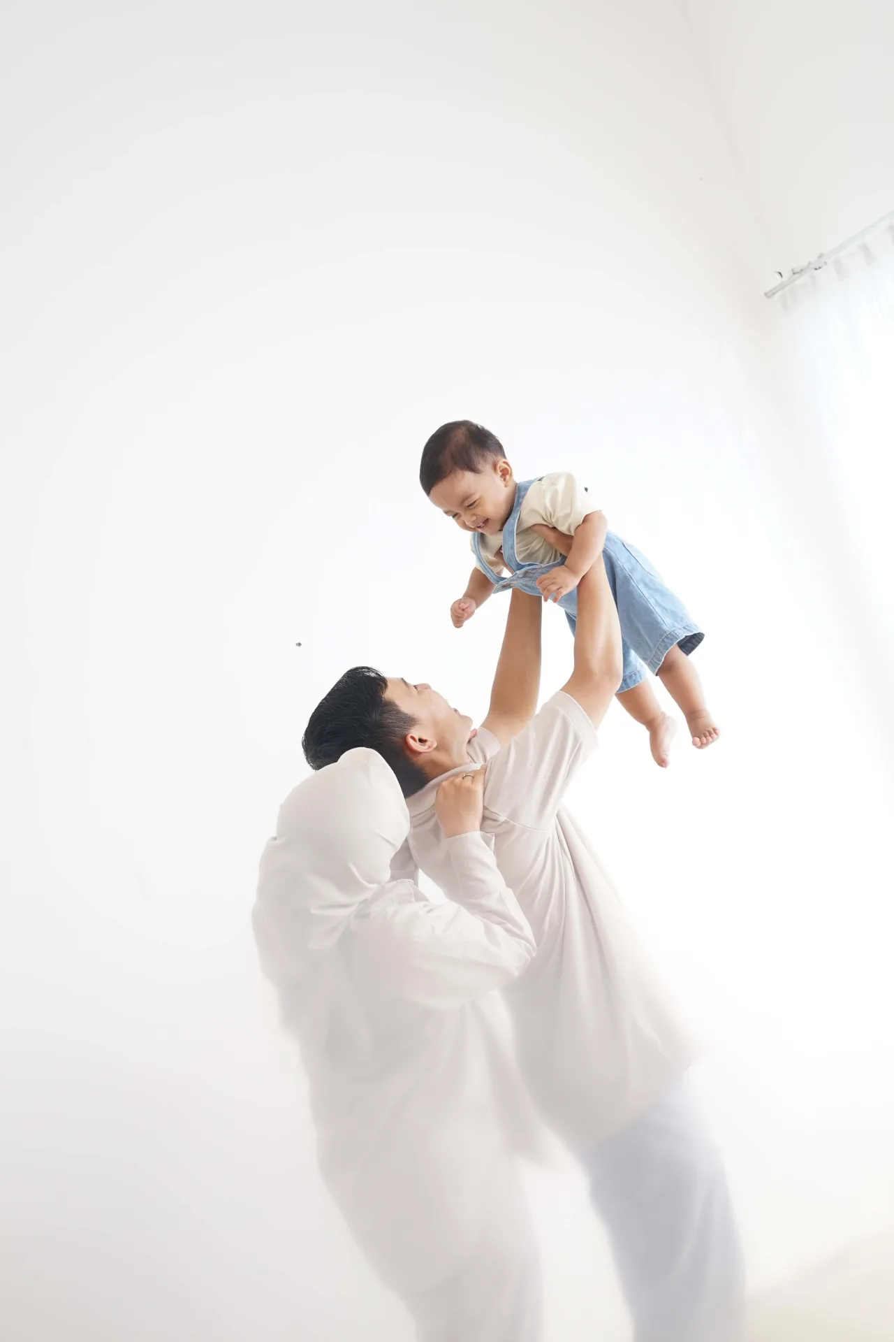 Contoh hasil foto personal project di Vibesroom Studio