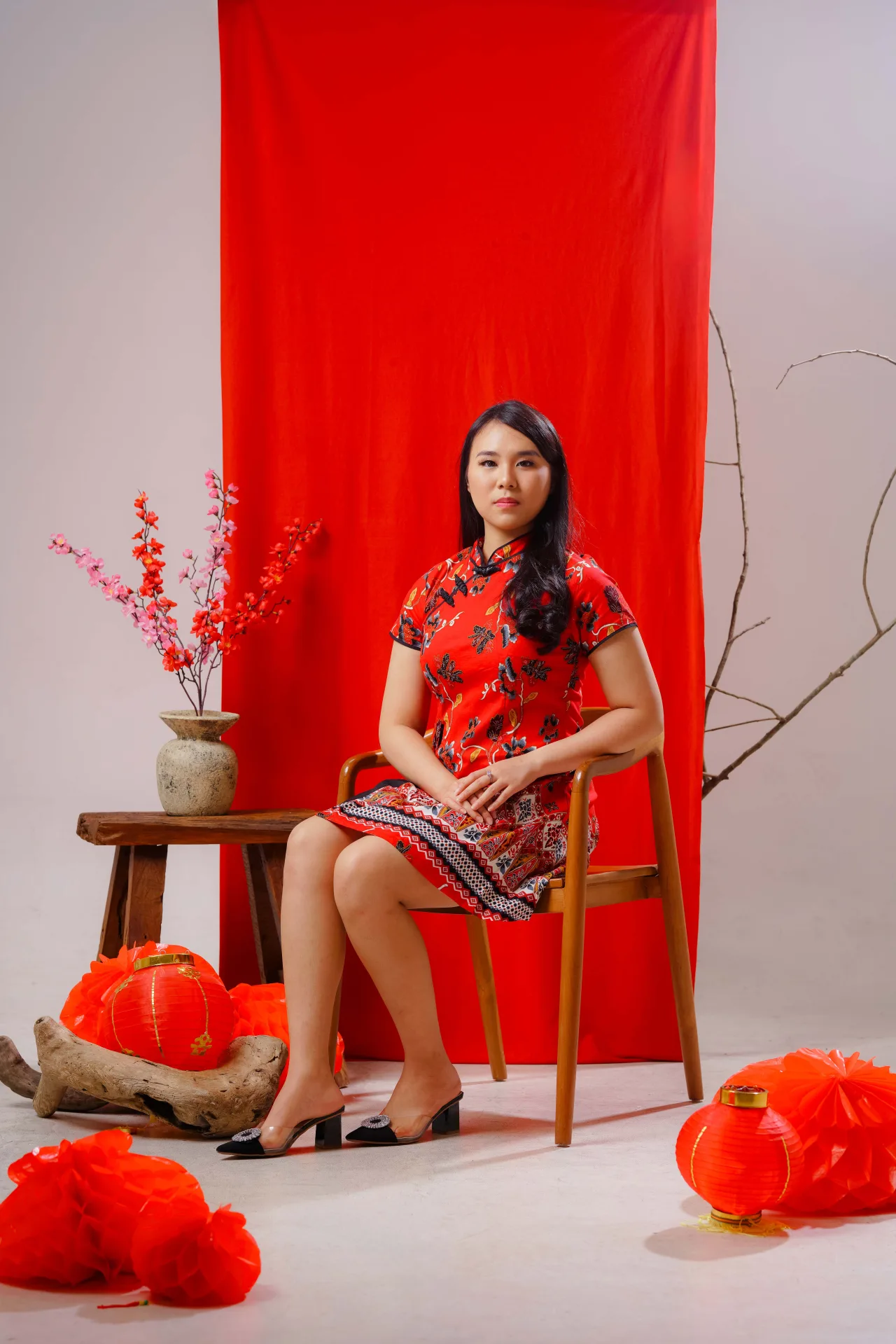 Contoh hasil foto personal project di Vibesroom Studio